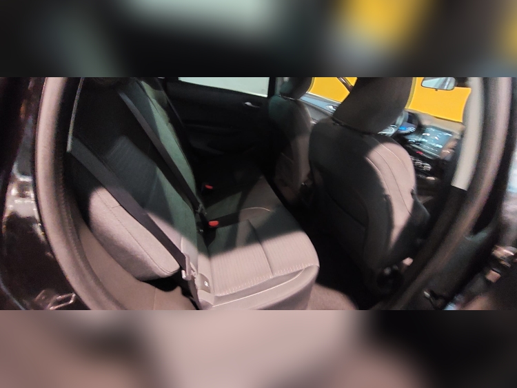 Renault Arkana 1.3 TCE 140CV foto 10